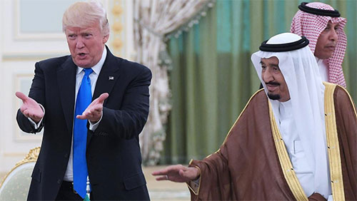 Trump presiona a Arabia Saudí para compensar el menor suministro de crudo iraní